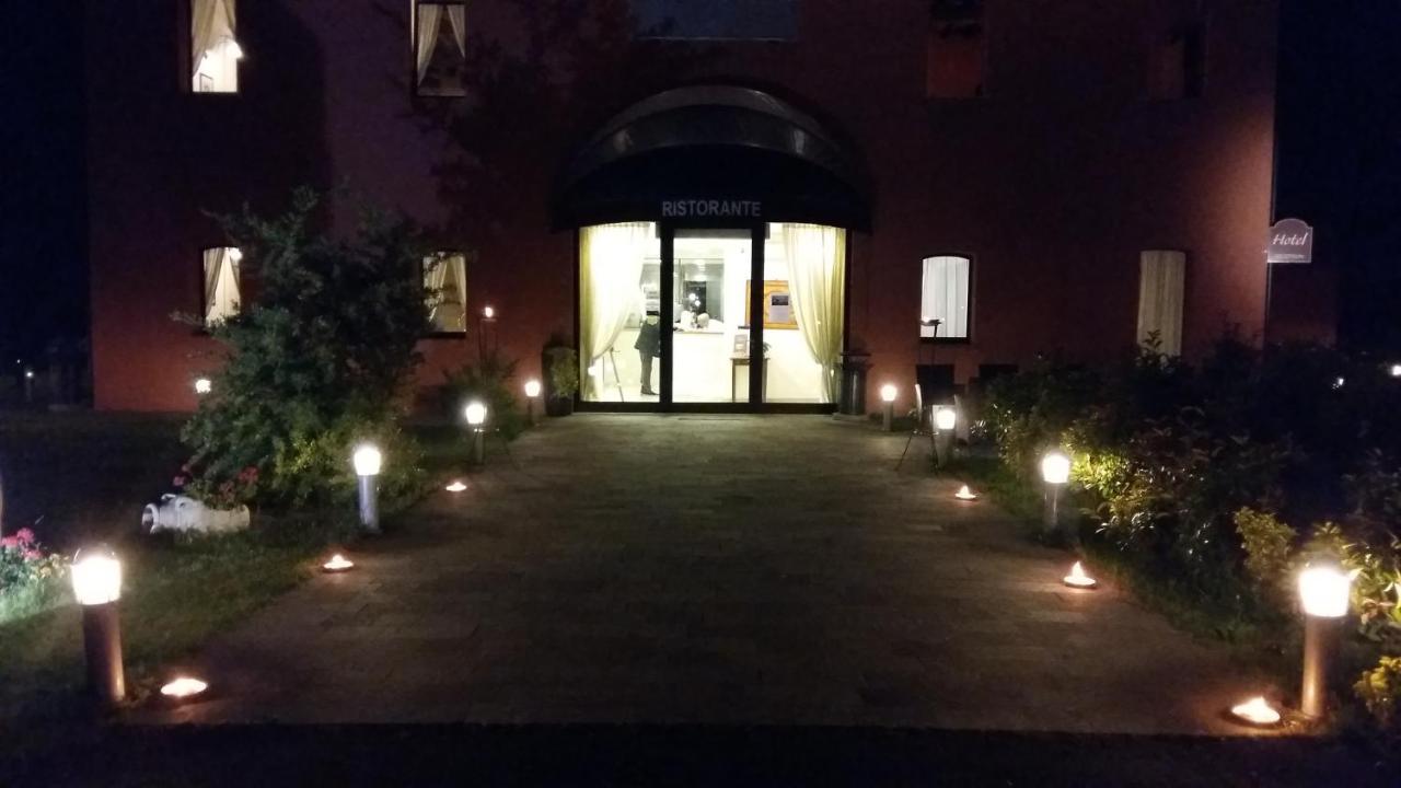 Hotel La Vecchia Reggio Ρέτζιο Εμίλια Εξωτερικό φωτογραφία
