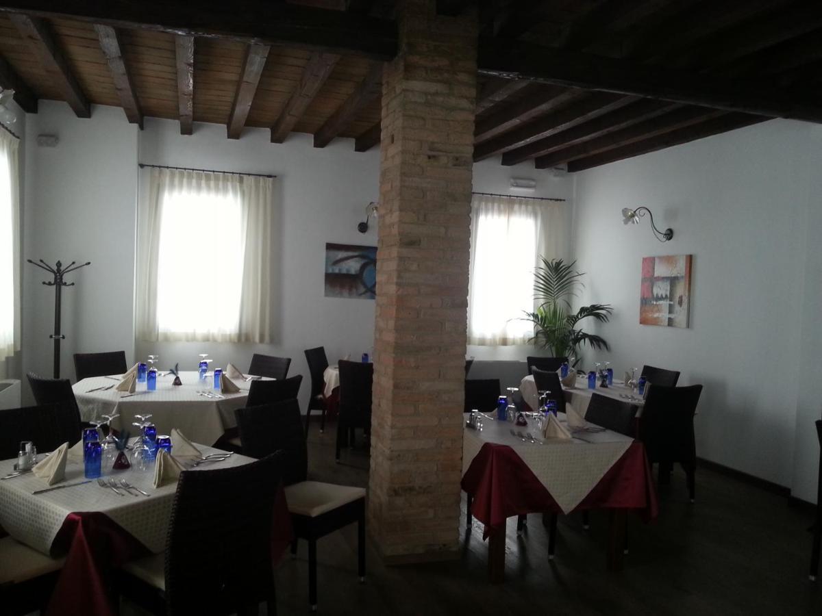 Hotel La Vecchia Reggio Ρέτζιο Εμίλια Εξωτερικό φωτογραφία