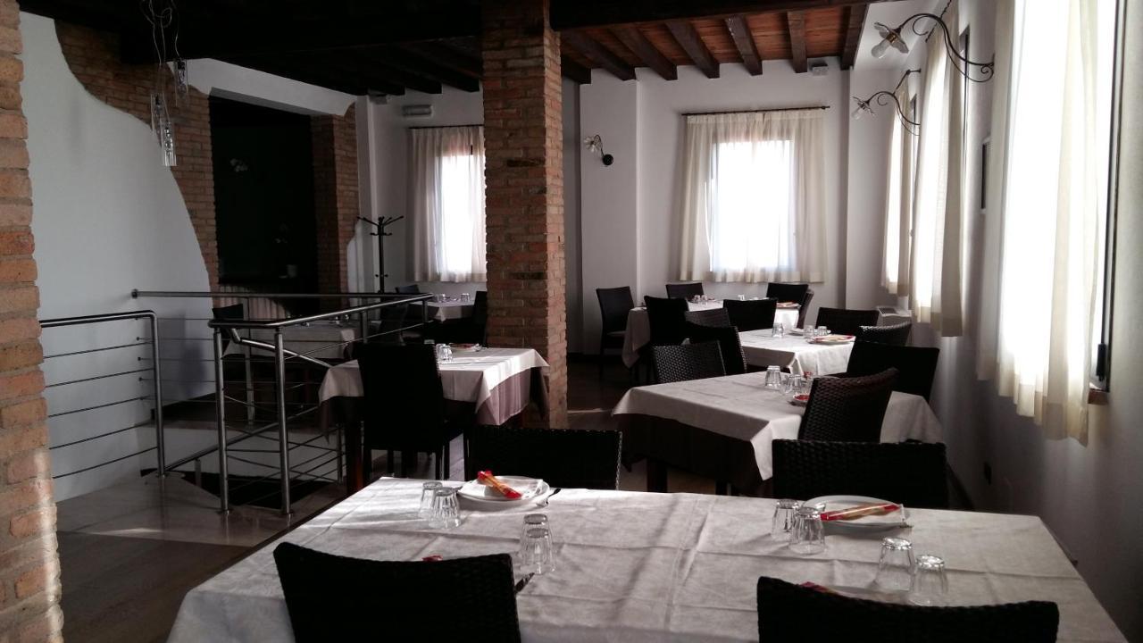 Hotel La Vecchia Reggio Ρέτζιο Εμίλια Εξωτερικό φωτογραφία
